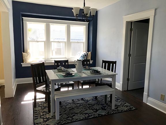 2nd image of 619 Oak St