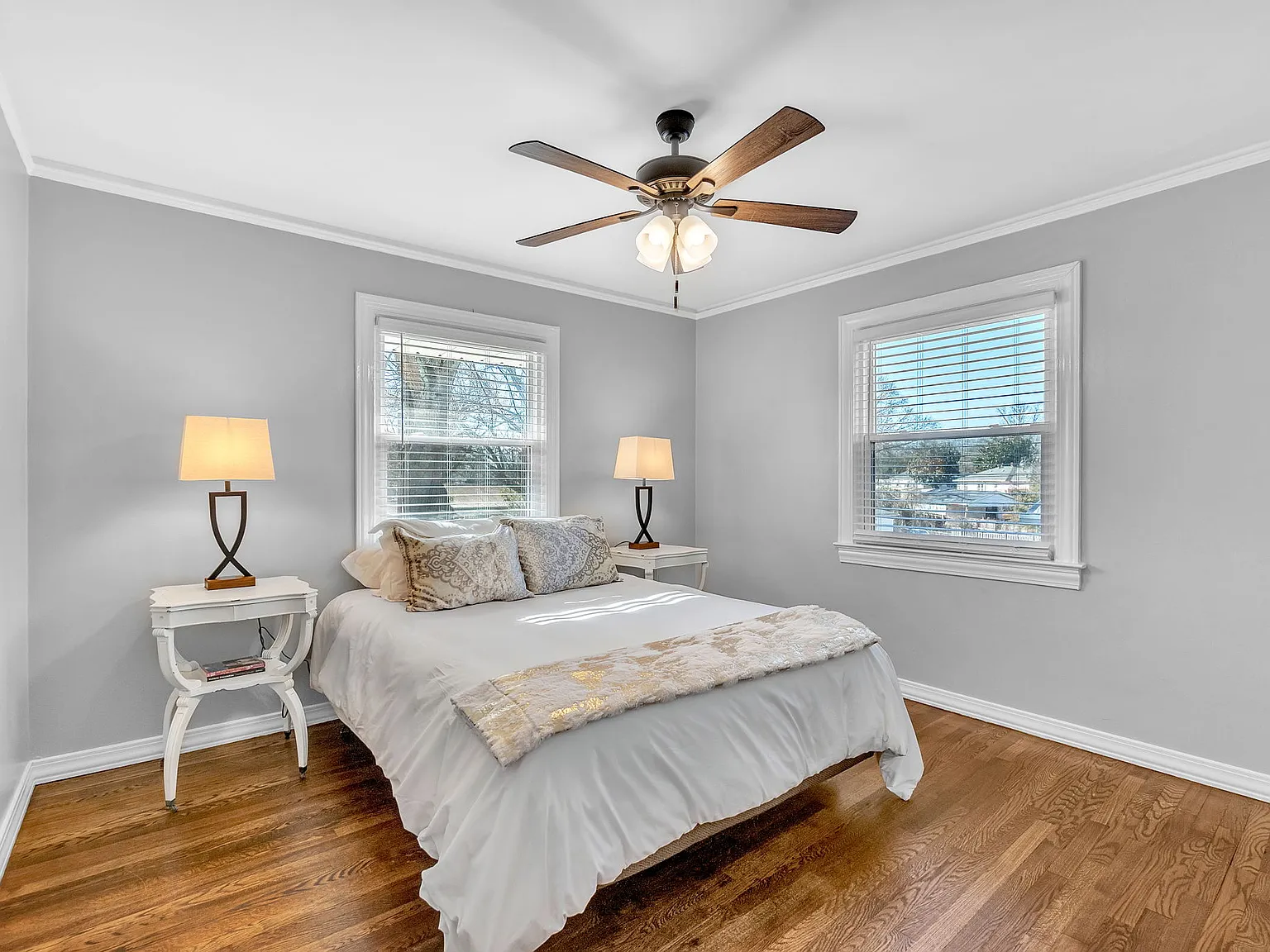 2 bed, 835 sqft, $2,395 — Photo 4