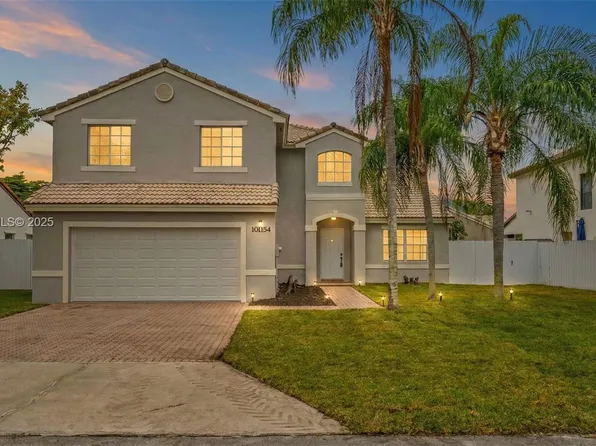 16054 SW 77th Ter, Miami, FL 33193