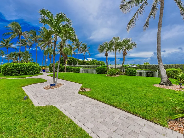 176 Helios Dr #308 — Photo 45