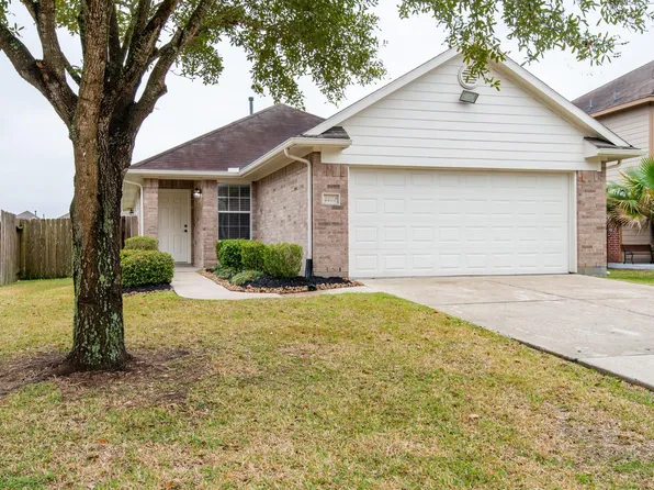 4402 Plumeria Ave, Baytown, TX 77521