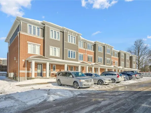24 Morrison Rd #D10, Kitchener, ON N2A 0L1