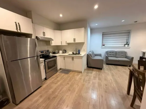 7808 156th St, Surrey, BC V3S 3P9