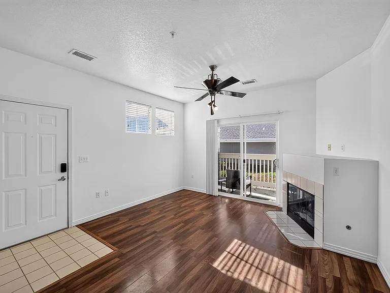 9441 Ashbury Cir #102 — Photo 13