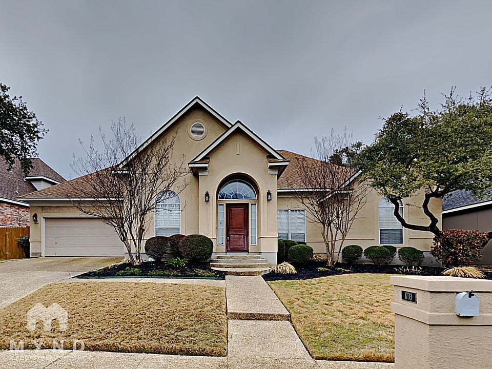 1st image of 1733 Fox Tree Ln