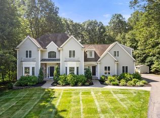 15 Broad Acres Farm Rd, Medway, MA 02053