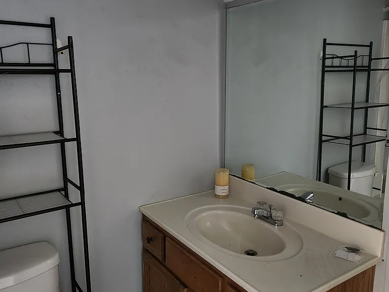 1709 Nassau St #A — Photo 5