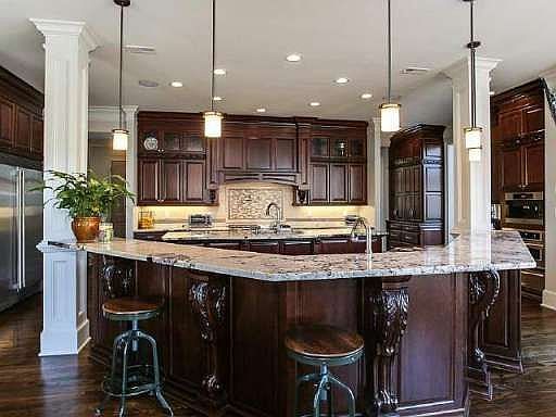 4th image of 400 White Springs Ct