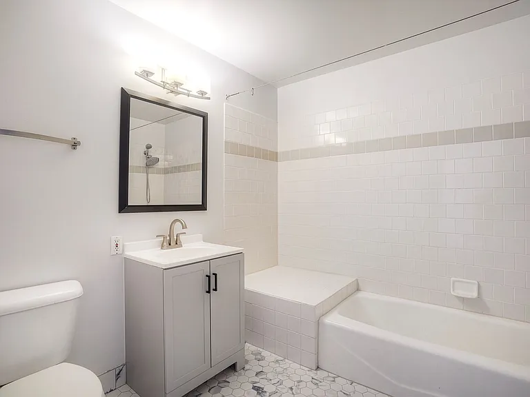 3940 7th Ave #205 — Photo 4