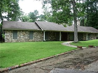 755 Lake Dr, Woodville, TX 75979