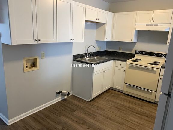 2nd image of 411 E 5th St APT 10