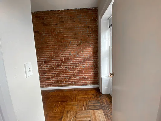 Rented by Bien Realty Ltd | media 21