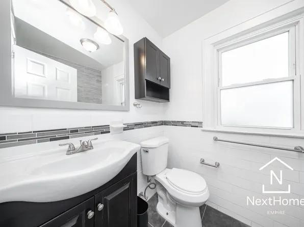 89-14 250th Street image 3 of 10