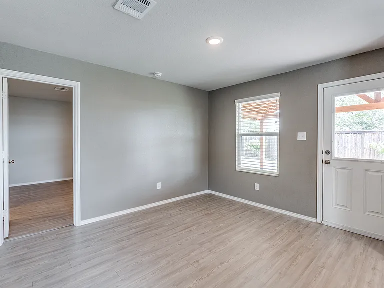 10535 Hammock Hl — Photo 15