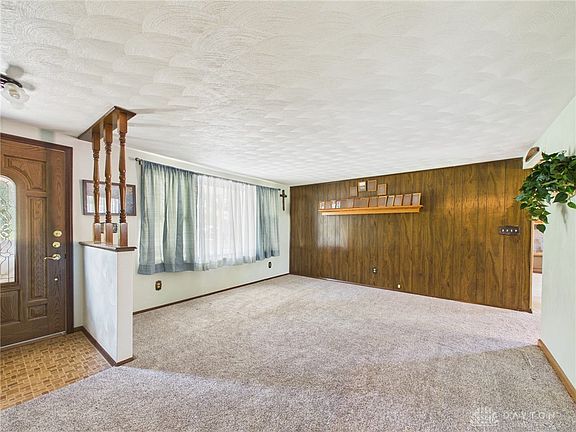 3rd image of 5652 Hollansburg Arcanum Rd