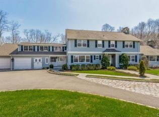 203 Skunk Ln, Wilton, CT 06897