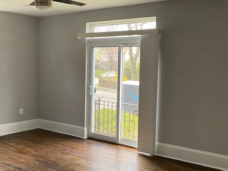 625 E Vernon Rd — Photo 10