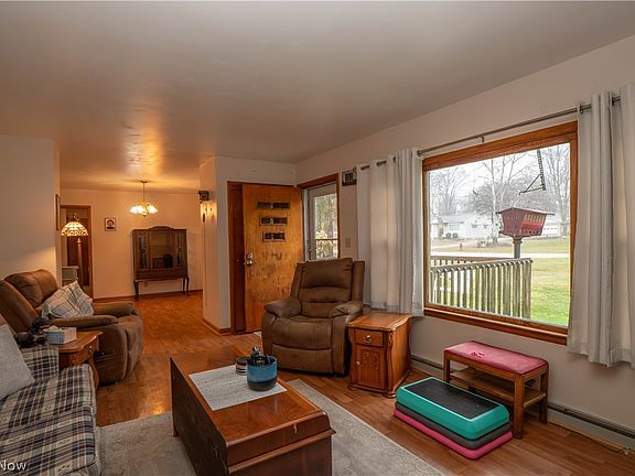 4th image of 770 Danner Rd