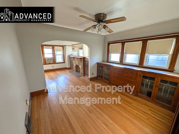 2nd image of 3893 Doctor William Finlayson St