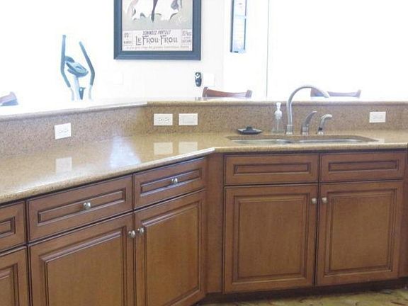 Granite/stainless kitchen