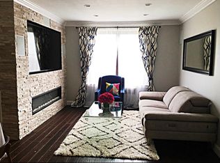 20106 Rocky Hill Rd, Bayside, NY 11361