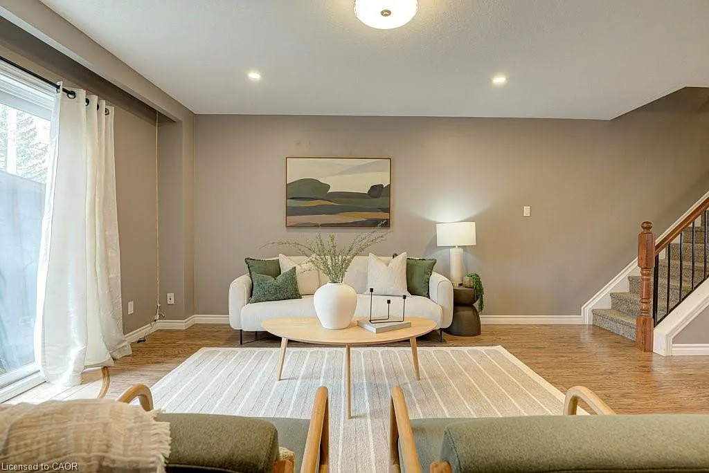 50 Westmount Rd W #23 photo 1