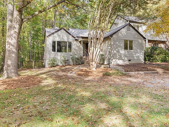5th image of 4920 Pine Cone Dr