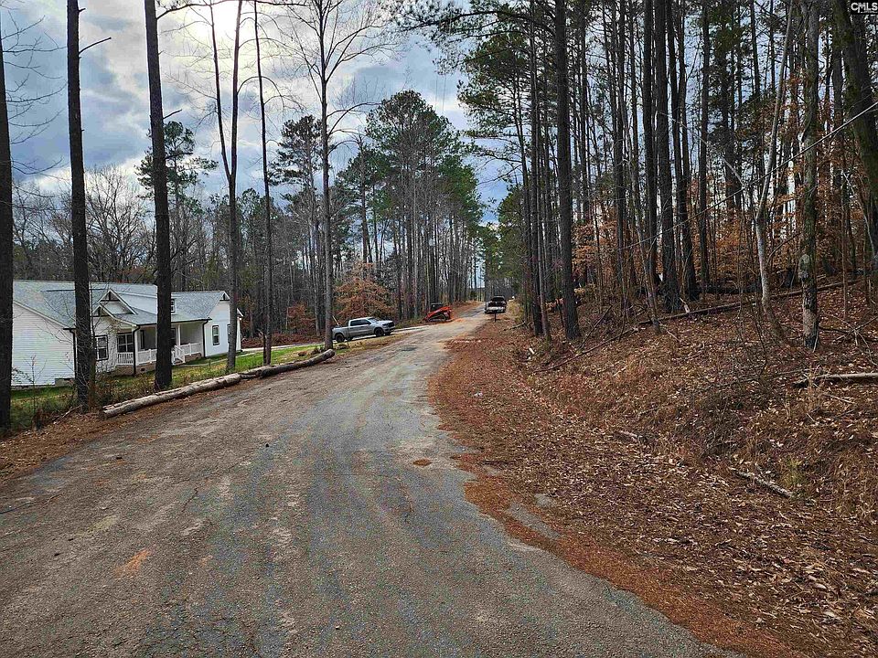 1st image of 66 Kingswood Dr