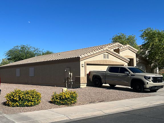 3rd image of 2084 N Wildflower Ln