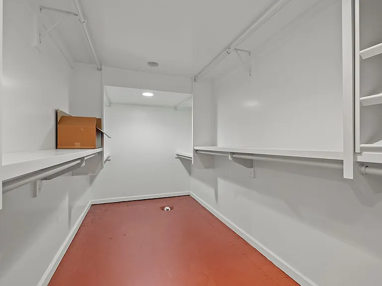 181 Amazon Pl — Photo 22