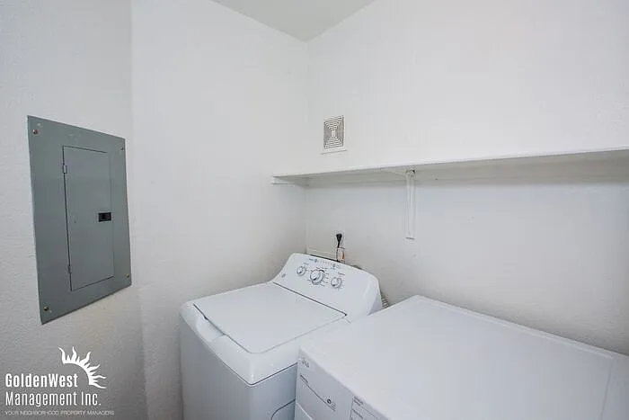 8455 W Sahara Ave #204 — Photo 13