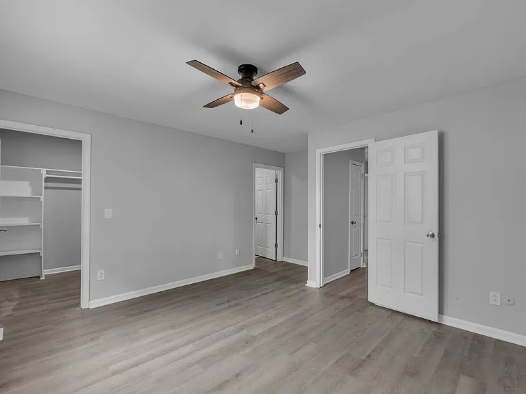 817 Biltmore Dr — Photo 17