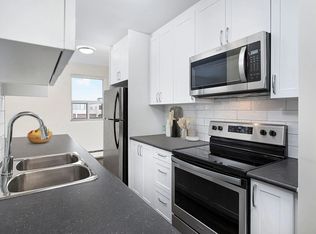 607 Heritage Dr., Kitchener, ON N2B 3J2