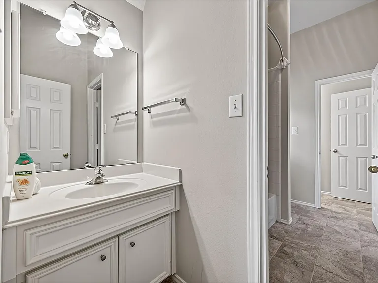 5911 Indian Hills Ln — Photo 27