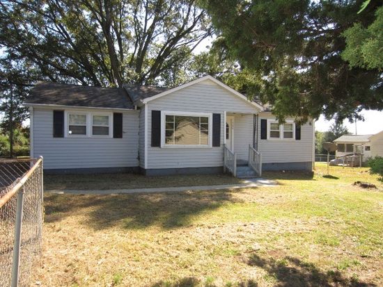 310 Dixie Dr Seneca Sc 29672 Zillow