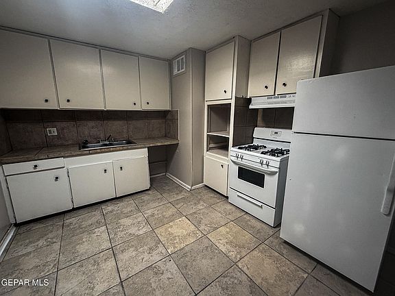 5th image of 402 Mississippi Ave #B