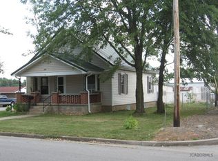701 W Versailles Ave, Clarksburg, MO 65018