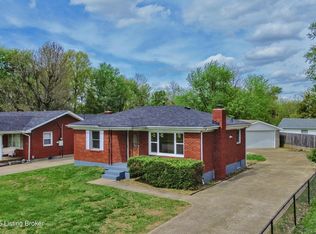 2801 Triplett Ct, Louisville, KY 40216