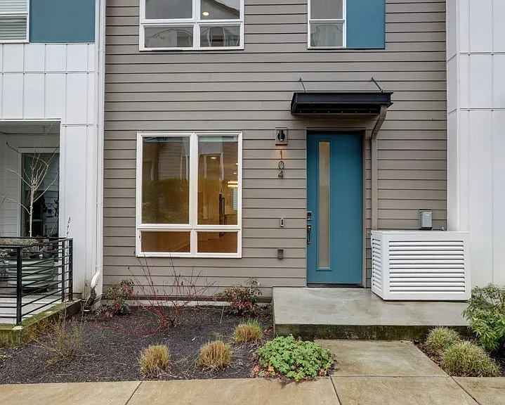 13840 NE 123rd Way #104 — Photo 3