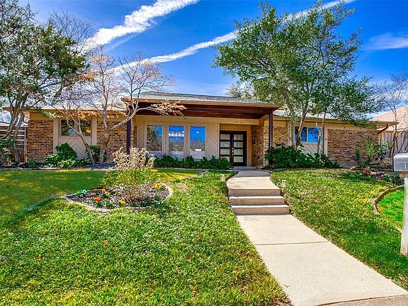 3rd image of 9526 Windy Knoll Dr