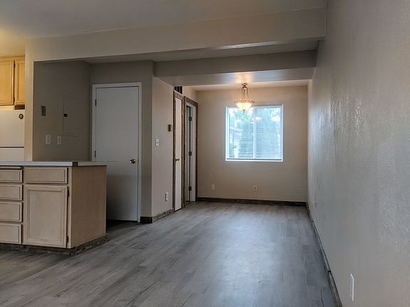 3rd image of 2614 E Boone Ave #2