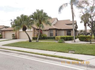 7158 Le Chalet Blvd, Boynton Beach, FL 33472