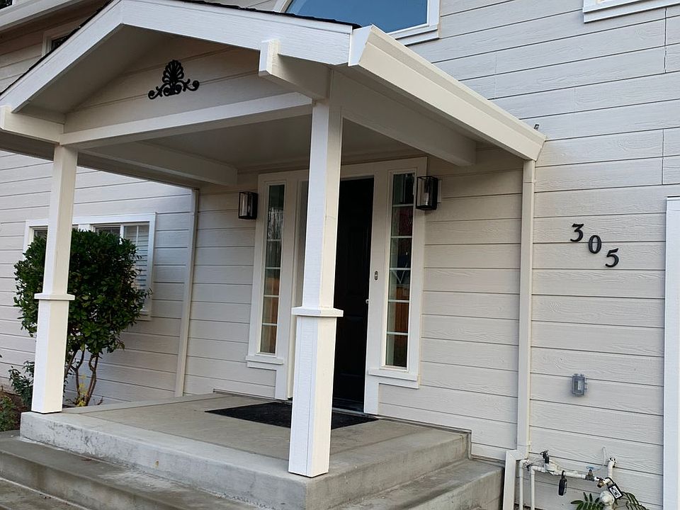 1st image of 305 Castle Ct