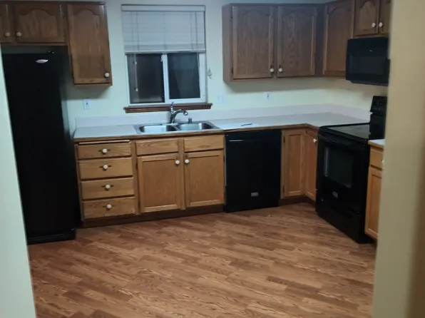 4306 Meadow View Dr, Pasco, WA 99301