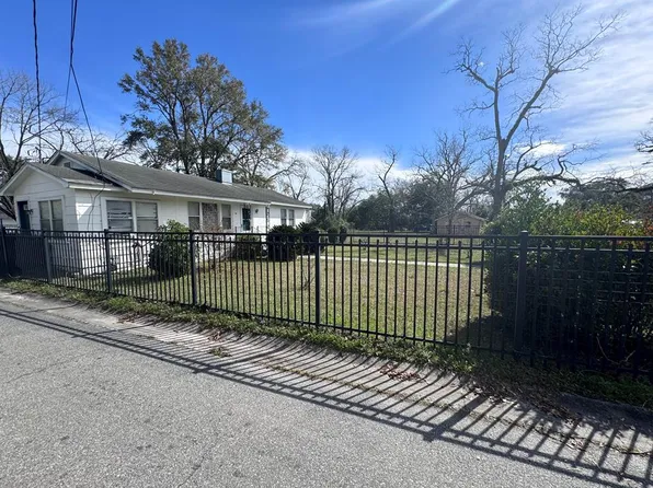 131 Goolsby St, Valdosta, GA 31601