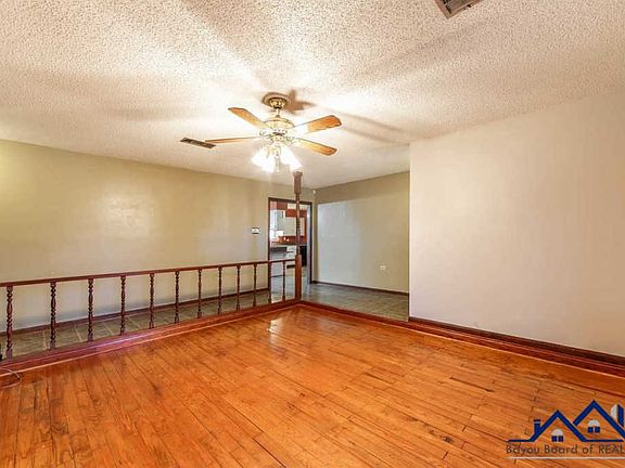 5th image of 1300 Julia St