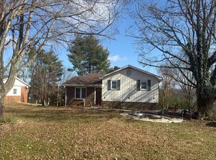 210 Chapel Dr, McMinnville, TN 37110