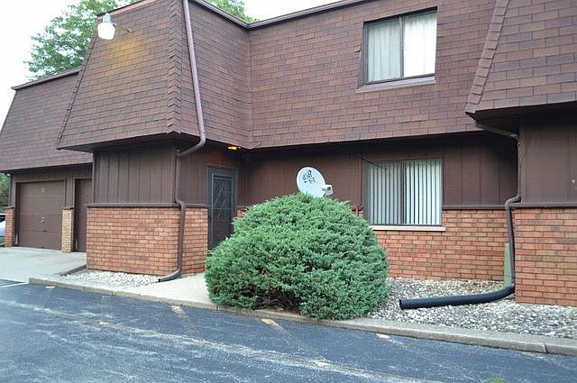 1st image of 11640 Blackhawk Ct APT 3