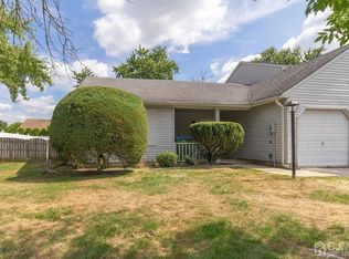 133 Woodbury Rd, Edison, NJ 08820