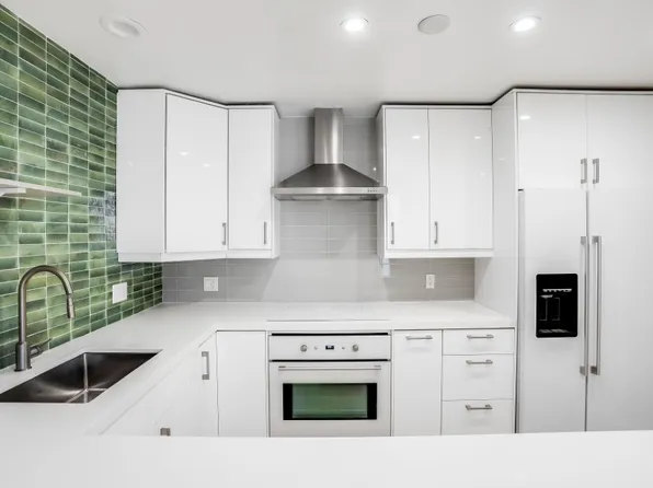 (undisclosed Address), Los Angeles, CA 90024